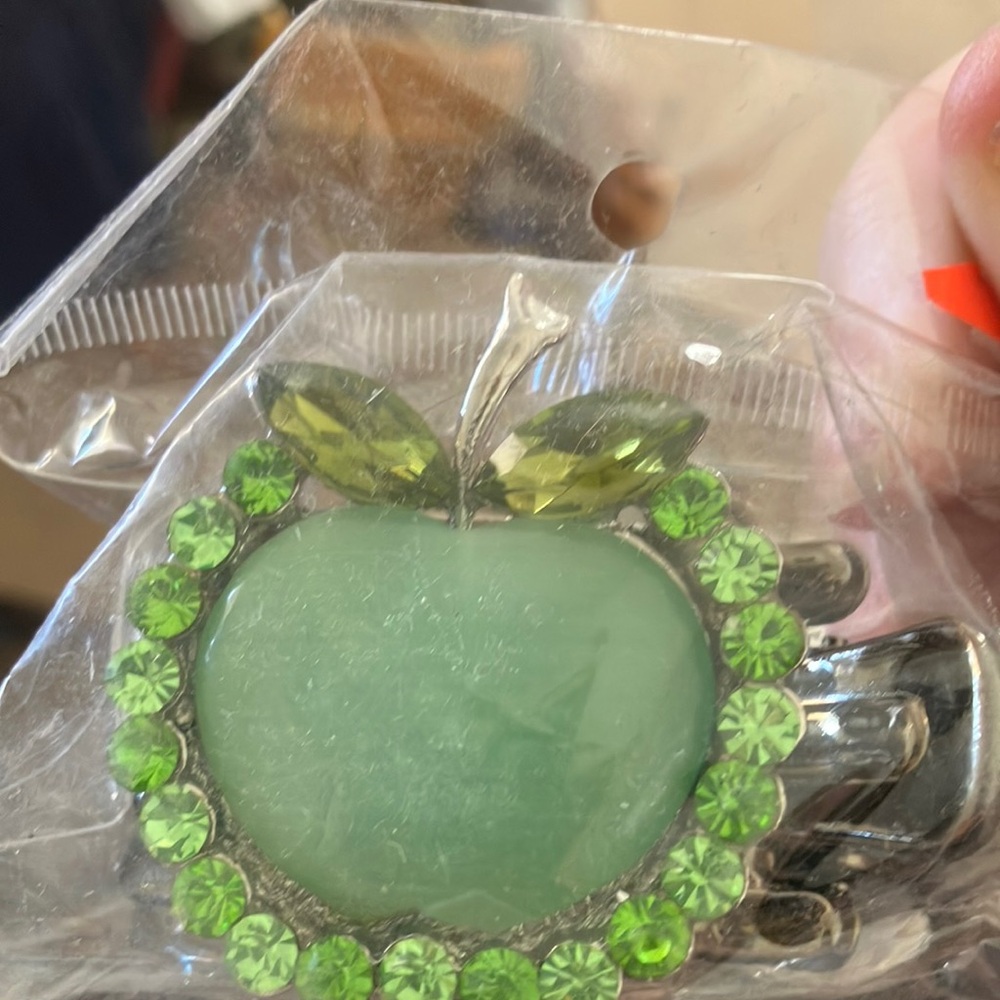 Green apple barrette